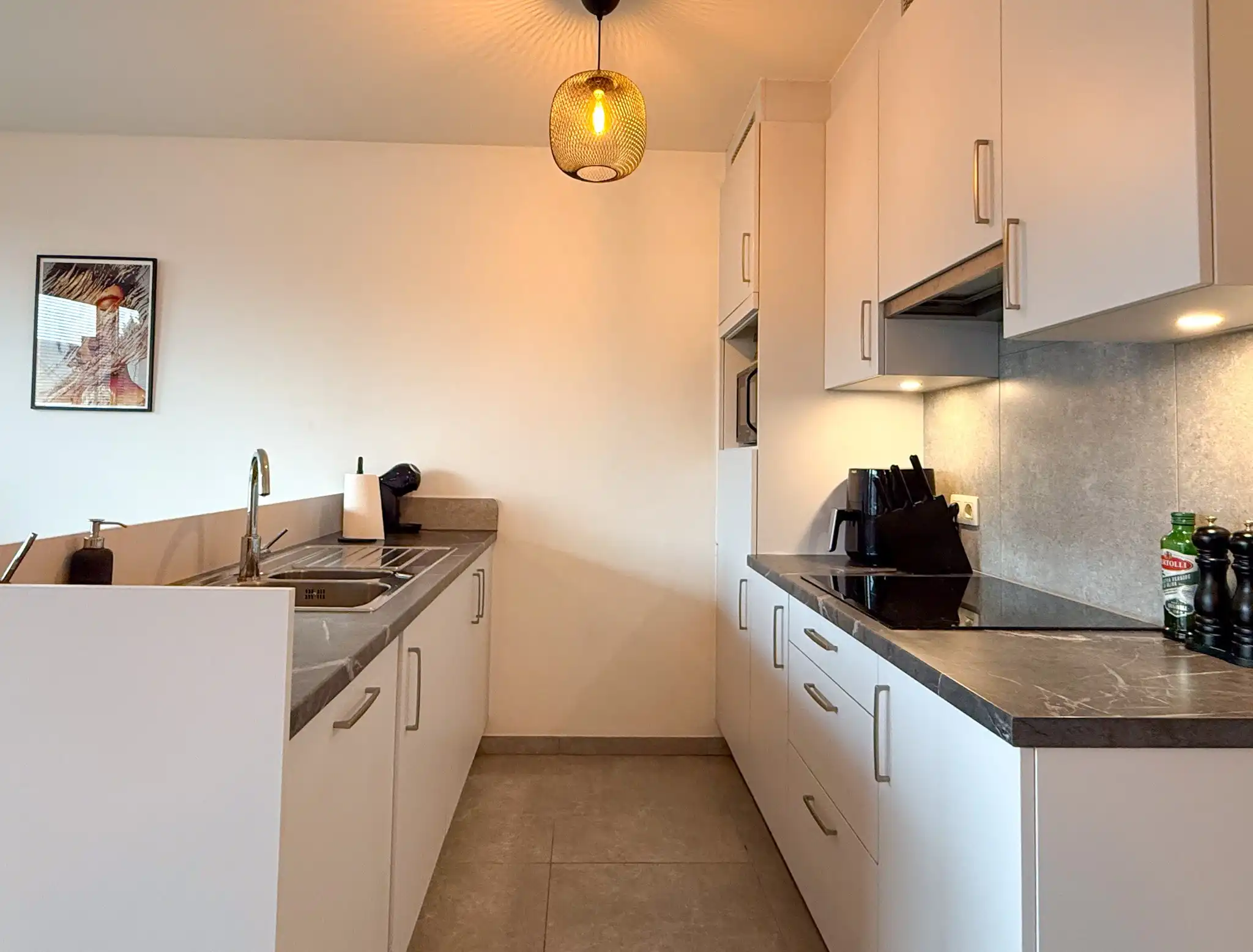 Recent appartement in Melsele met twee slaapkamers, groot terras en carport foto 4