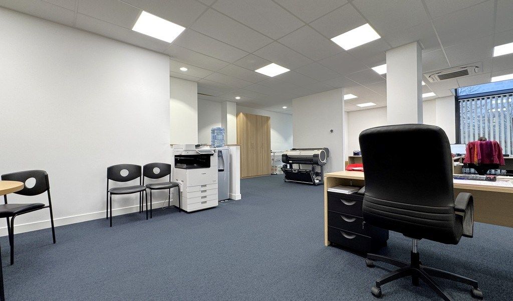 Instapklare kantoren te huur in Kontich foto 7
