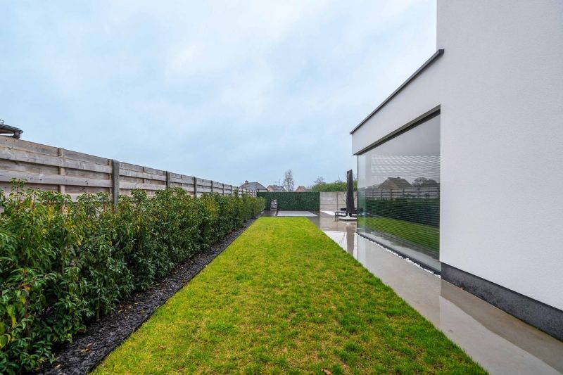 Exclusieve villa met zwembad foto 3