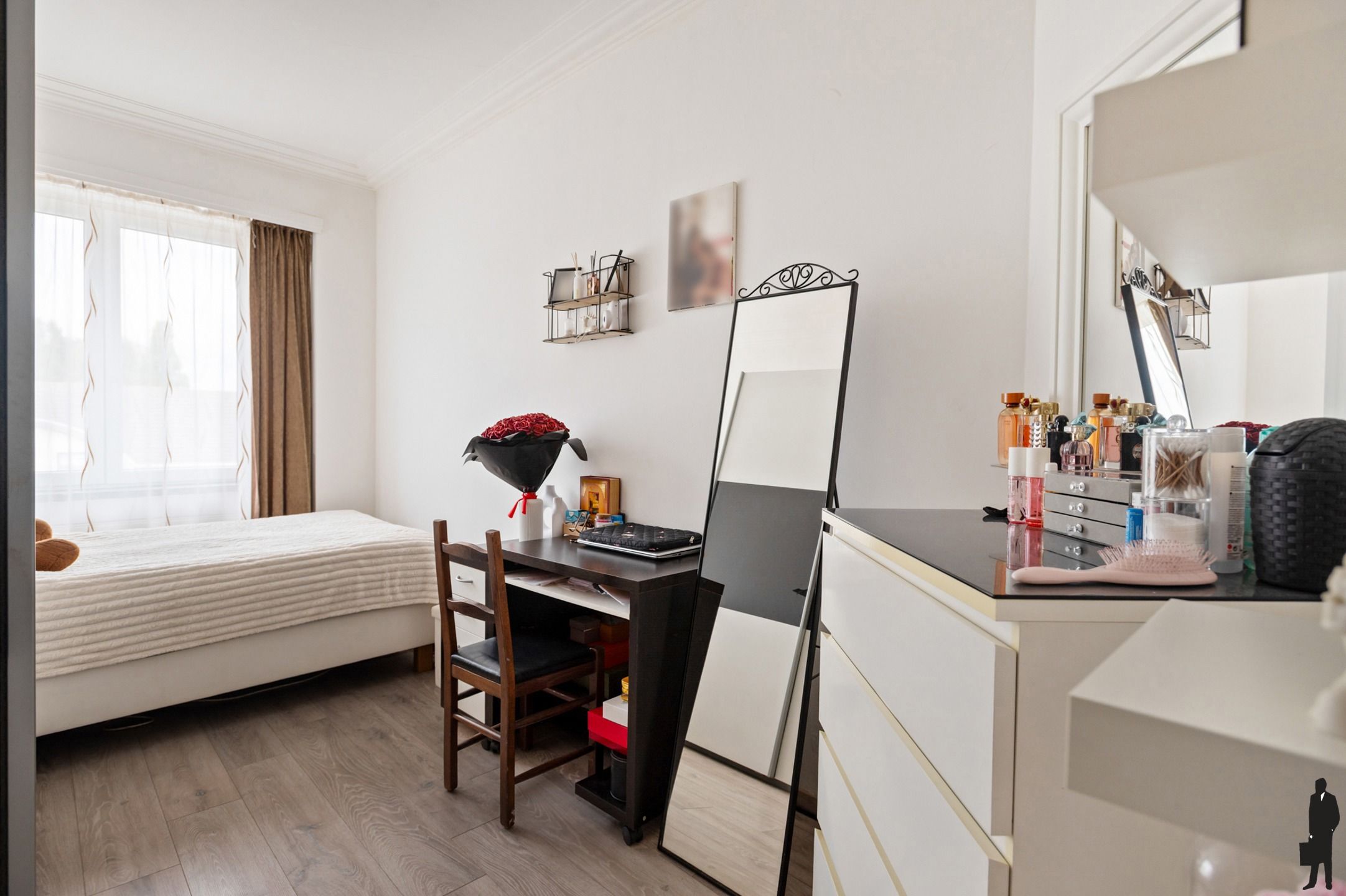 Lichtrijk appartement op toplocatie in Deurne! foto 10