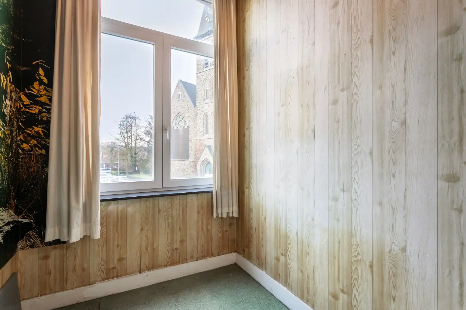 Ruime woning met 4 slpk en tuin foto 21