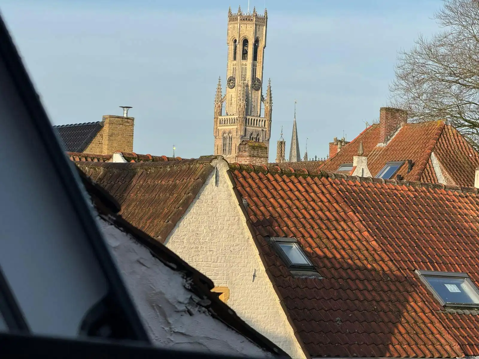 Kwalitatief gerenoveerd huis met 3 slaapkamers in Brugge foto 16