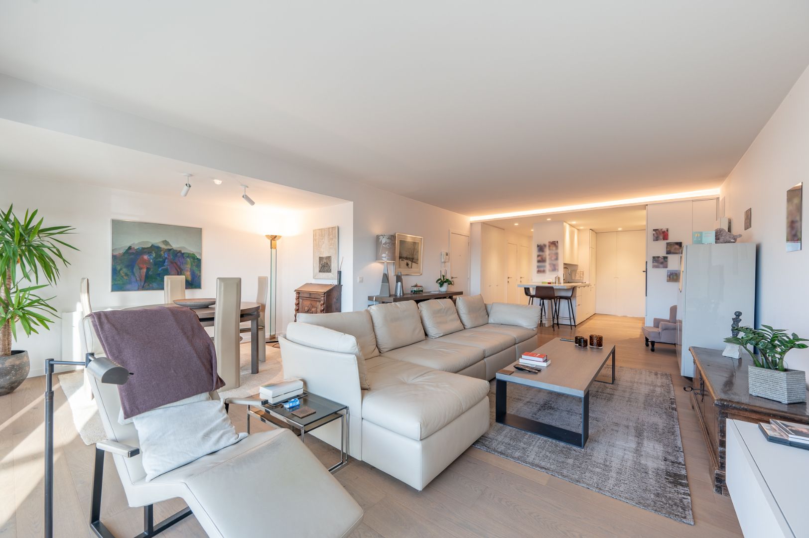 Instapklaar appartement te koop in Knokke – Koningslaan foto 2