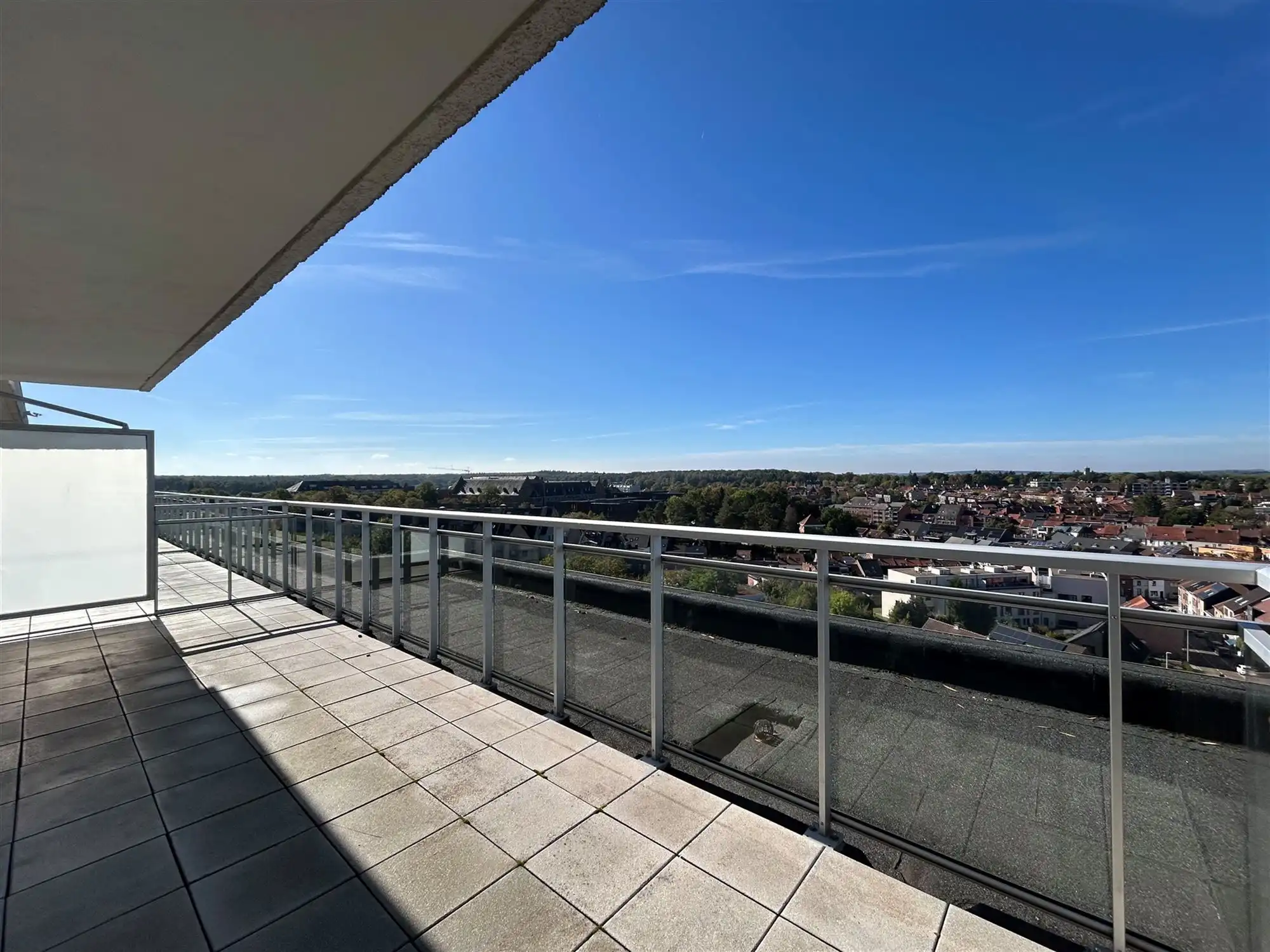 Lichtrijk appartement met panoramisch uitzicht over Leuven! foto 10