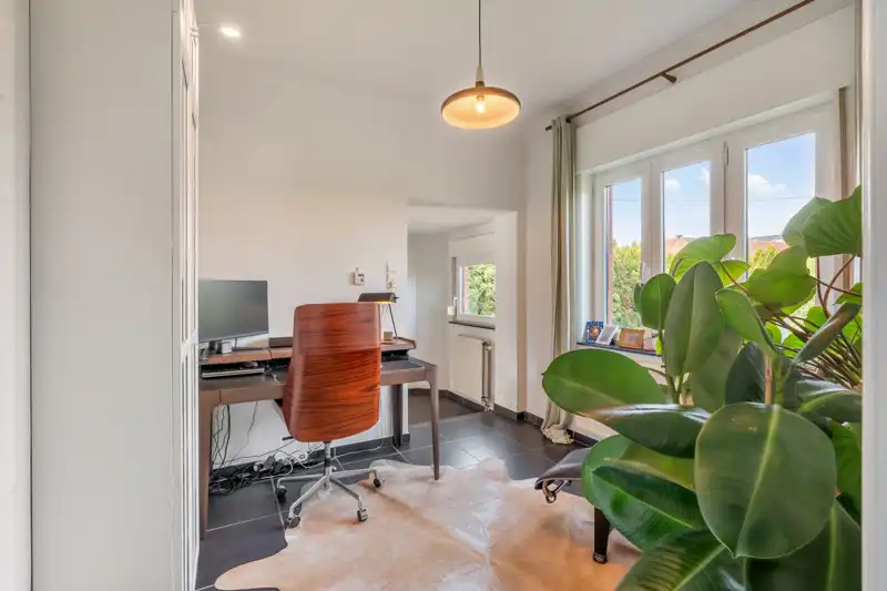 Uniek gelegen gezinswoning met bijgebouw op 8are foto 9