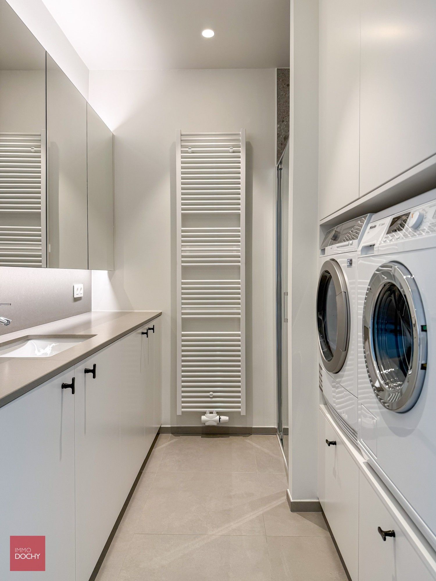 Uniek appartement op droomligging| Holstraat foto 16