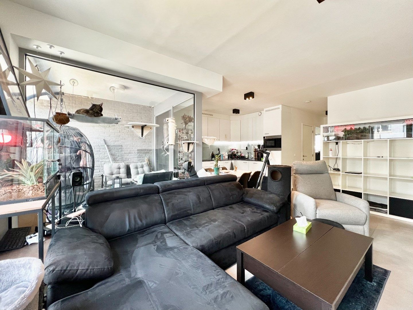 Nieuwbouw 2 slpk app met terras en autostaanplaats foto 2