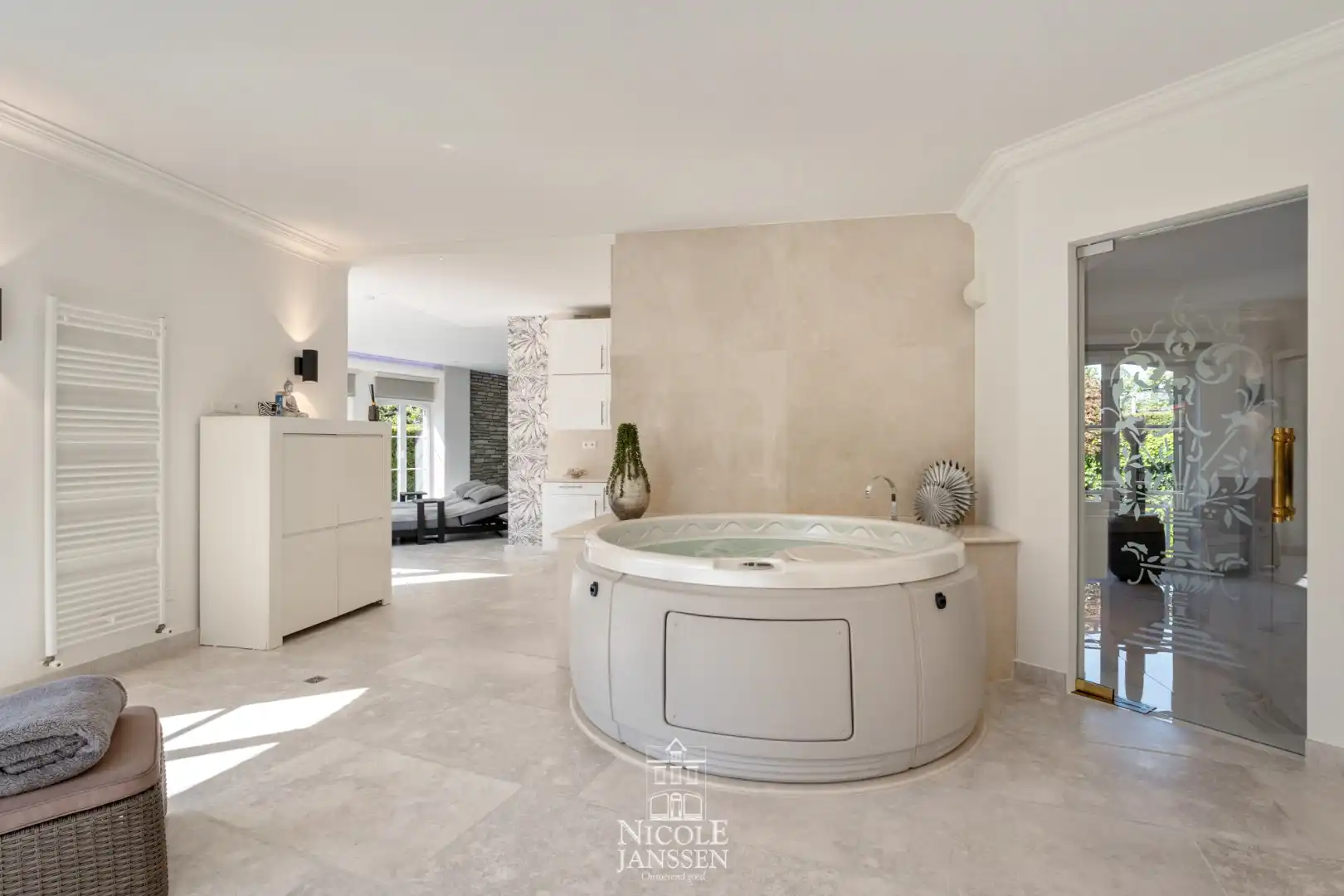 Karaktervolle luxueuze villa  foto 24