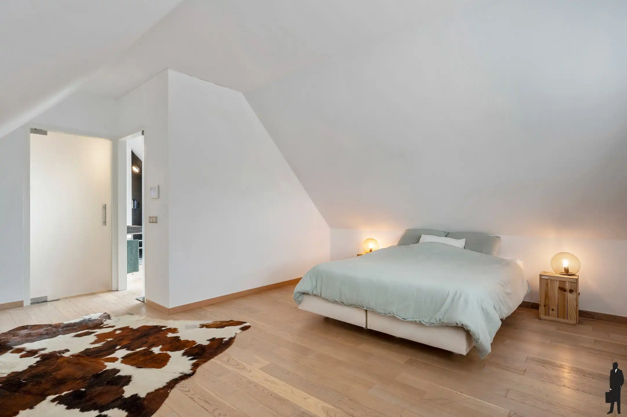 Moderne woning met 332m² bewoonbare oppervlakte foto 50