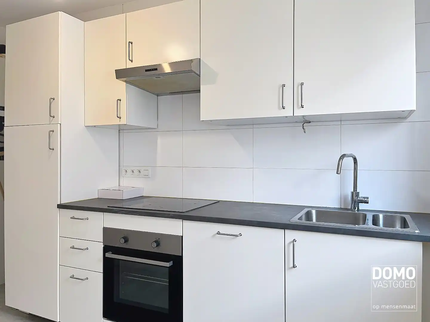 APPARTEMENT MET 2 SLAAPKAMERS EN GARAGEBOX NABIJ CENTRUM VAN HASSELT foto 5