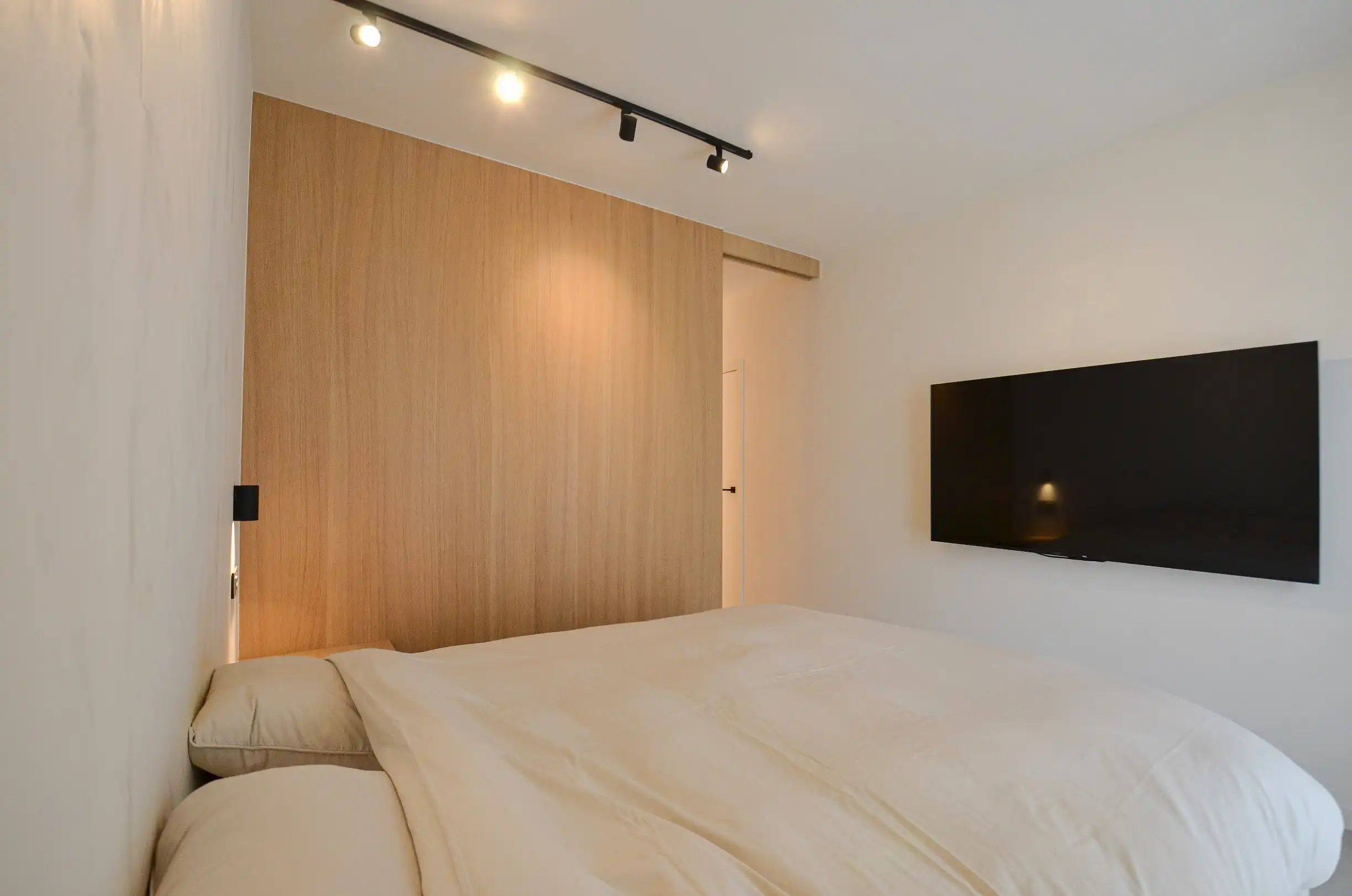 Stijlvol appartement met een open zicht gelegen nabij de Dumortierlaan. foto 17