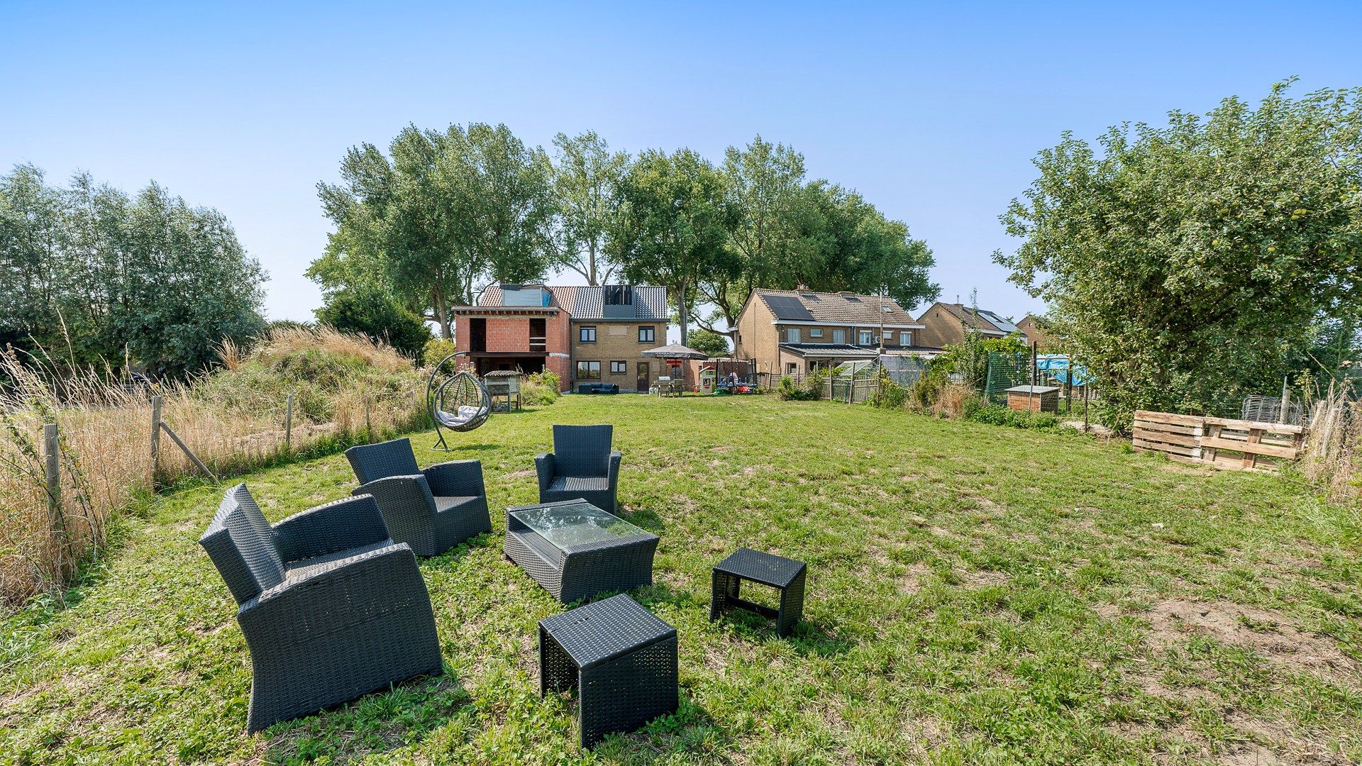 Halfopen woning op een mooi perceel van 655m² te Lissewege foto 4