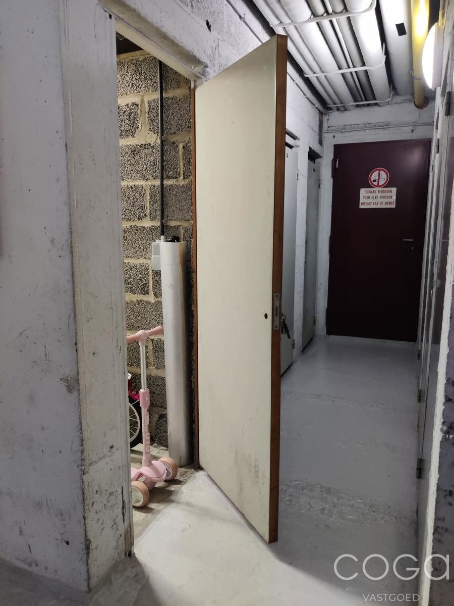 Appartement 2 slpks met zicht op de stad foto 19