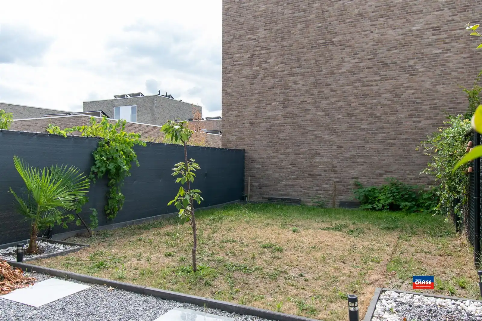 Nieuwbouw gezinswoning met 3 slaapkamers, oprit en tuin! foto 5