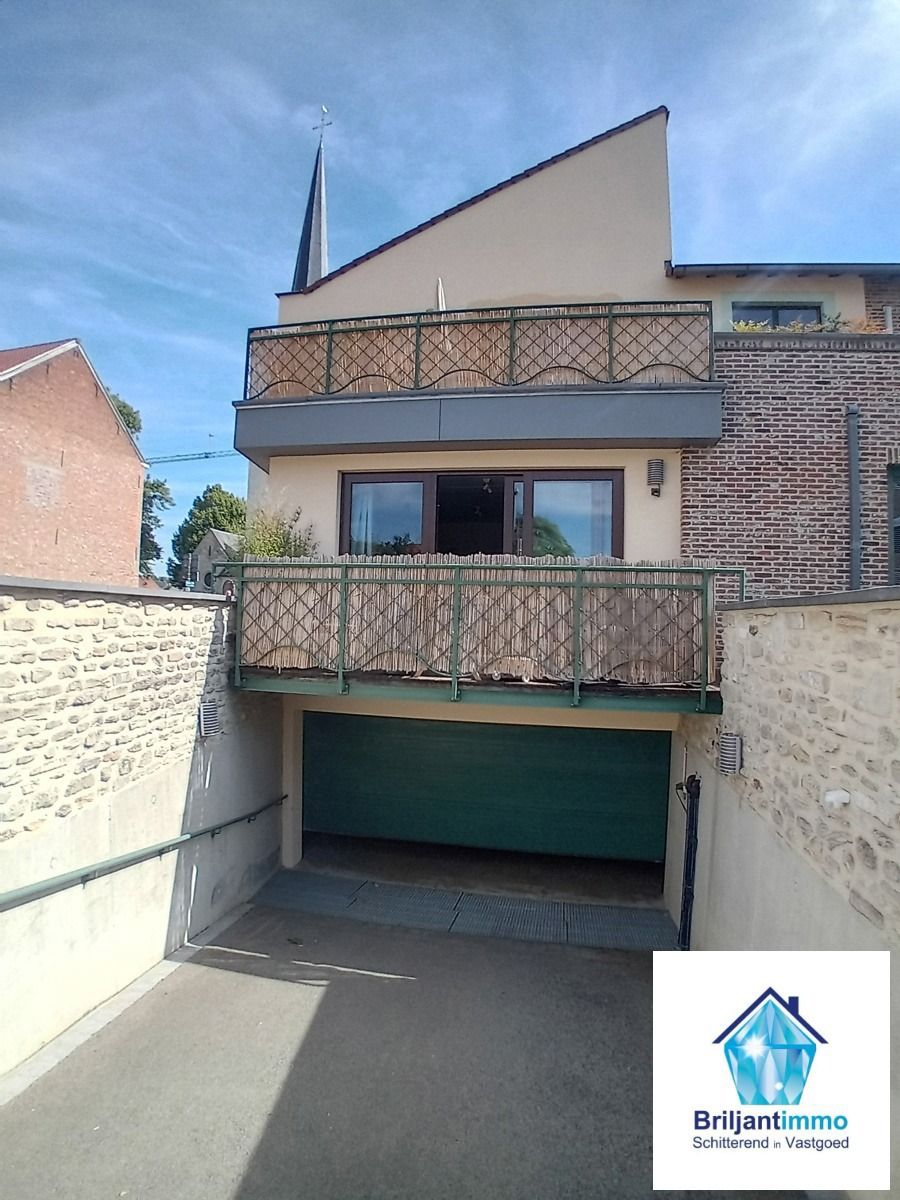 Lichtrijk appartement met 1 slp, knus terras en parking foto 14