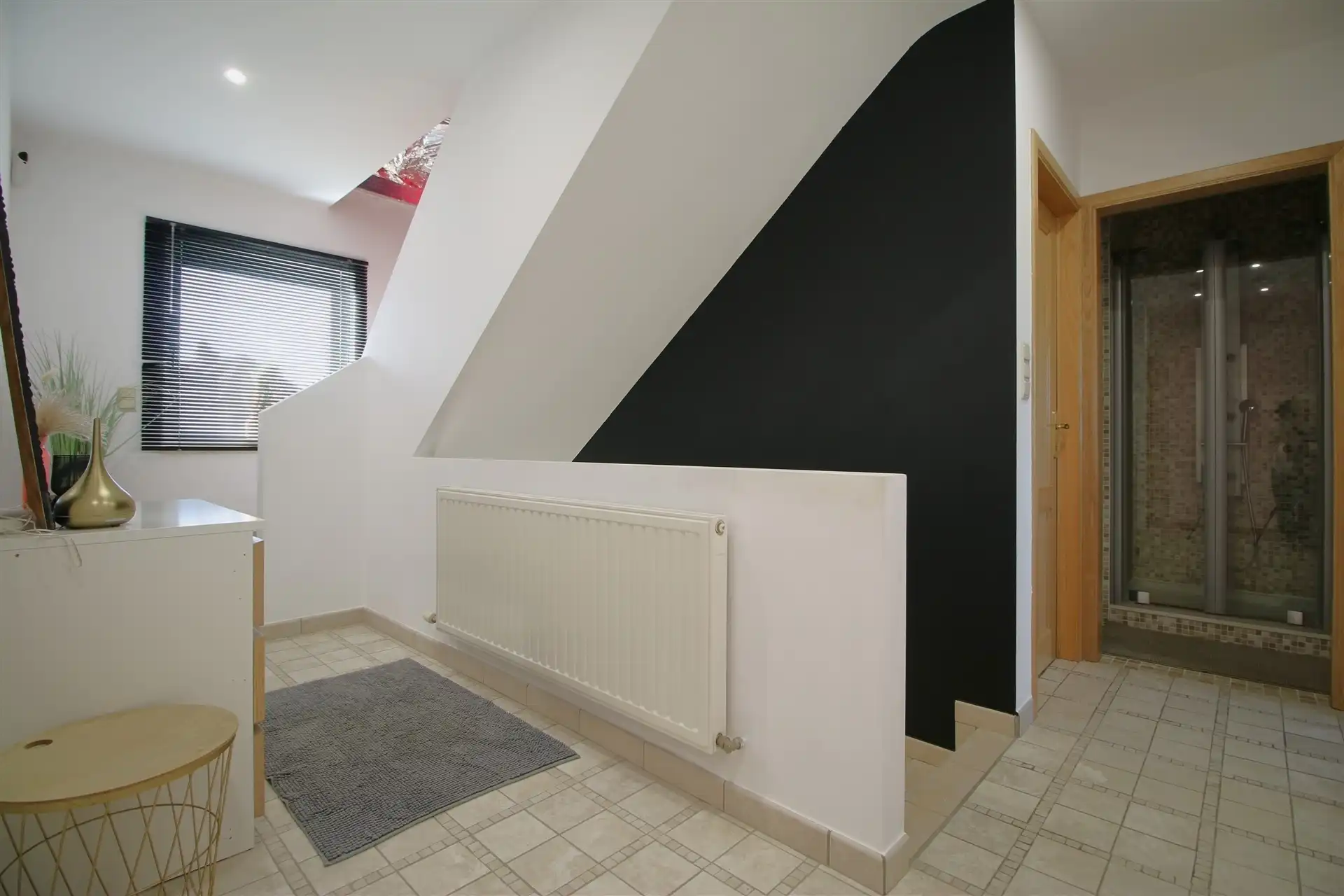 Ruime villa met 3 slpk en grote tuin foto 14