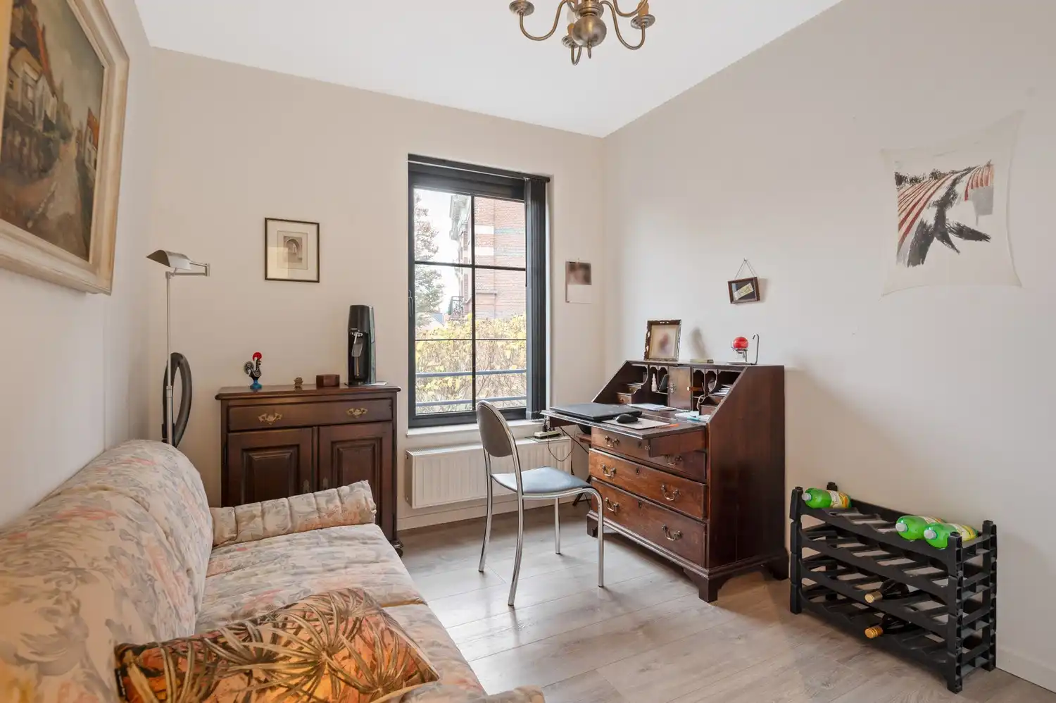 Instapklaar appartement met 2 slaapkamers, terras en ondergrondse staanplaats in Broechem! foto 9