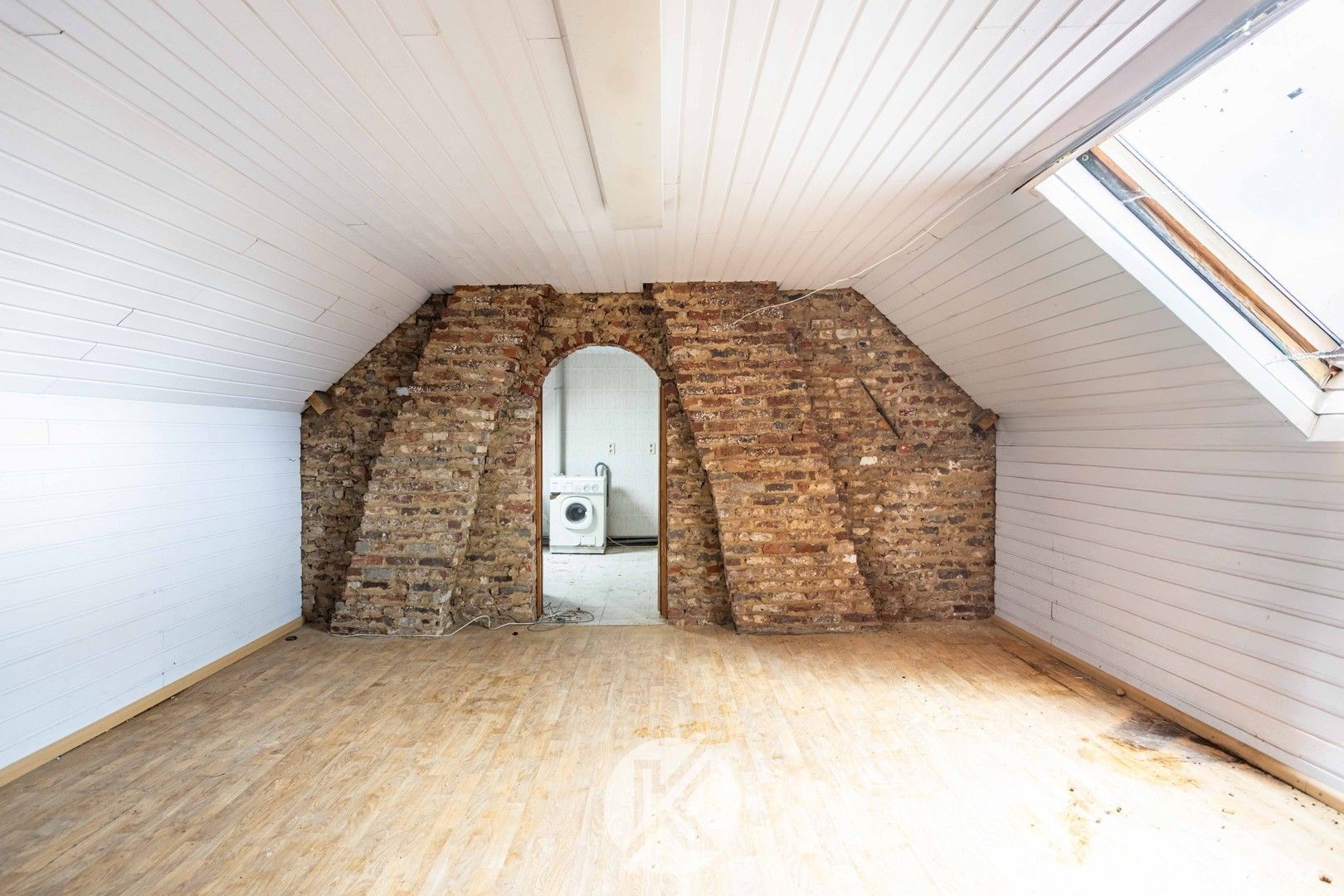 Veelbelovend renovatieproject in Mere foto 16