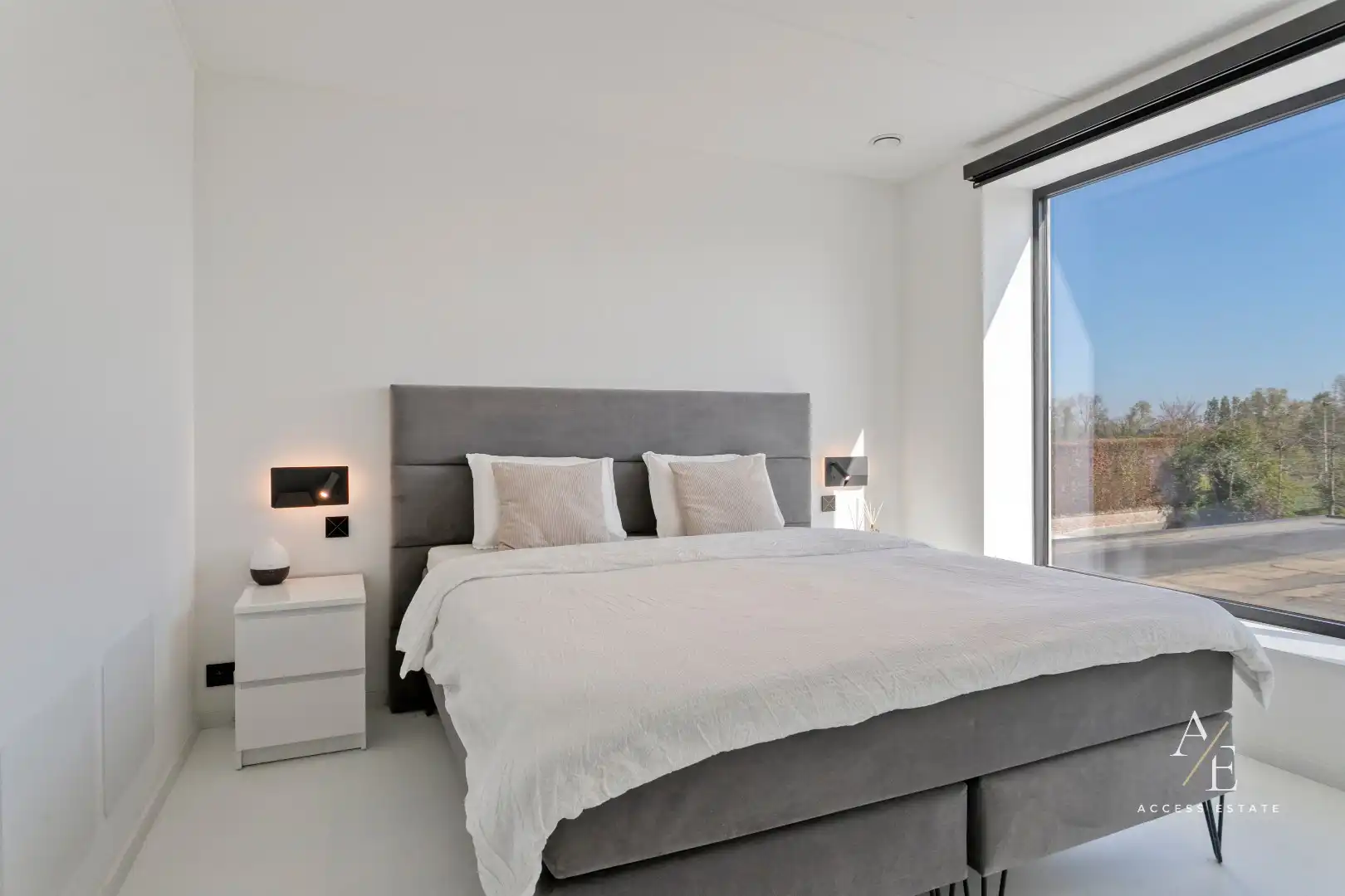 OOSTERZELE - Strakke designvilla met zwembad uit 2020! foto 15