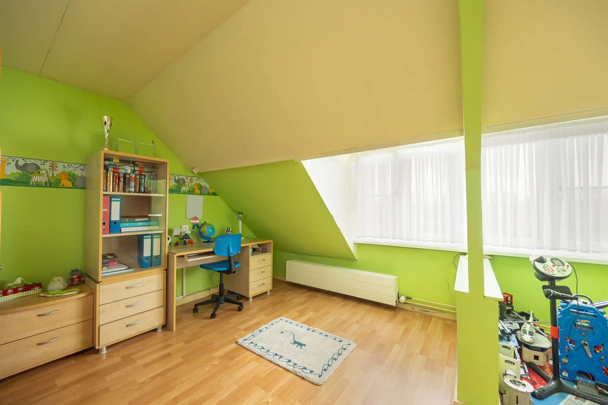 Gezinswoning met 3 à 4 slpk en zonnige tuin foto 17