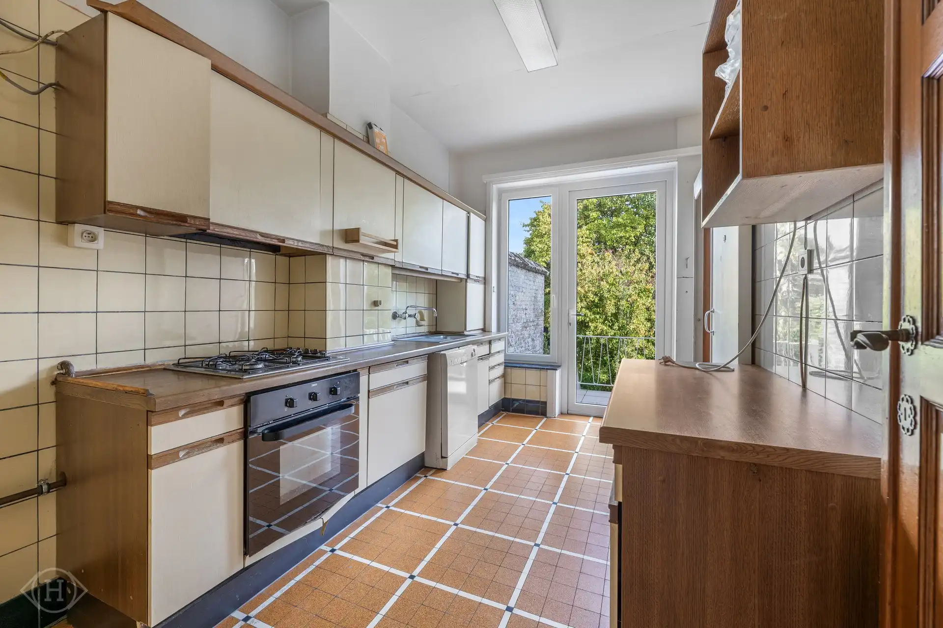 Lichtrijke, te renoveren herenwoning met epc B foto 21