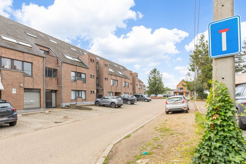 Buitenkans! Gelijkvloers appartement met 2 slpkms, autostaanplaats en private berging foto 16