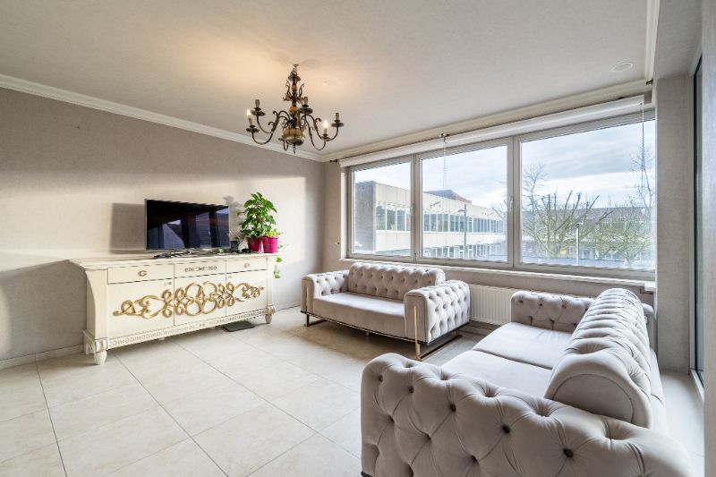Ruim appartement (145,91m²) in het centrum van Ingelmunster! foto 5