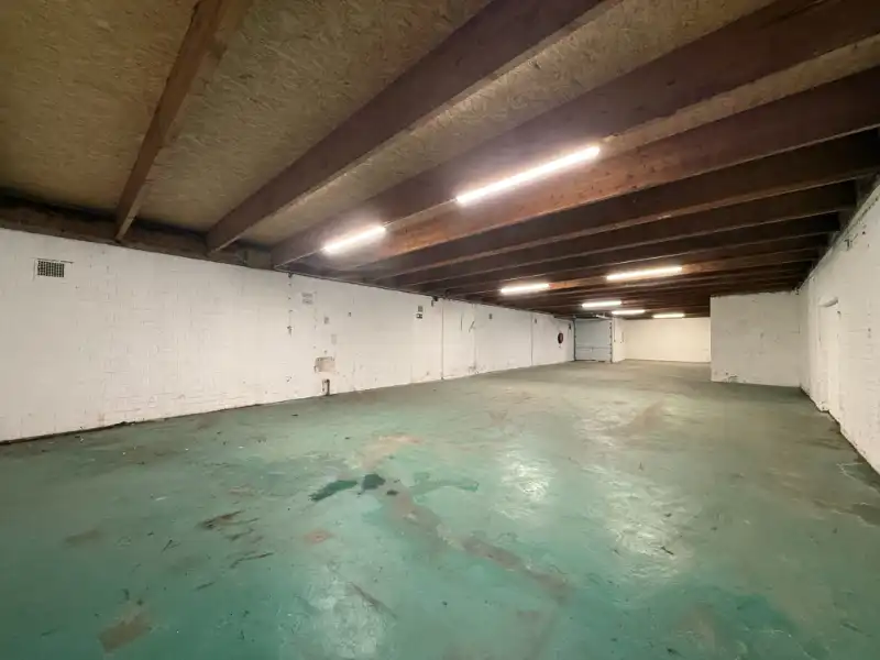 Polyvalent ruimte aan Gentbruggebrug foto 5