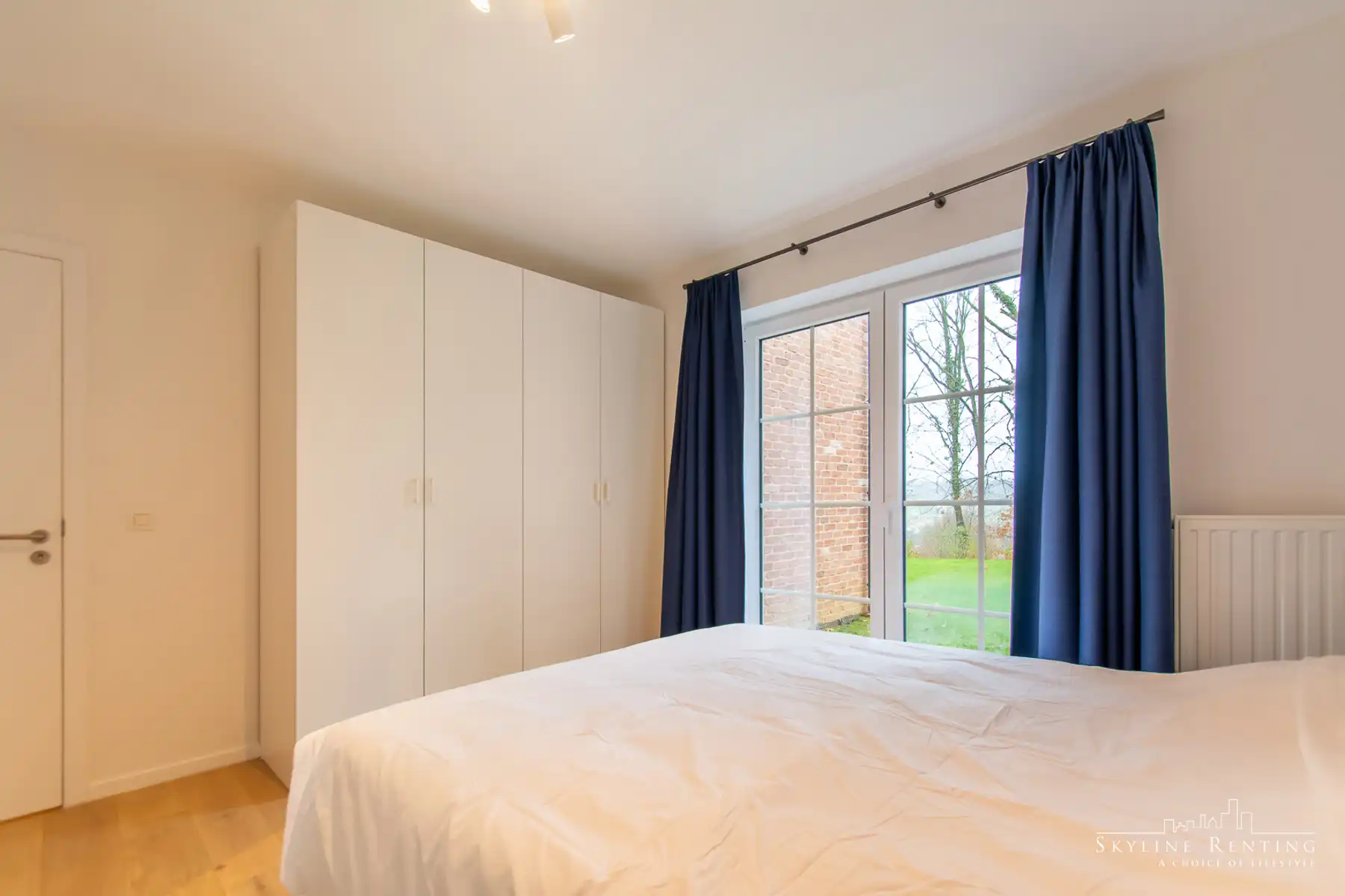 Nieuw 2slpk app. bemeubeld in privé-domein + prachtige tuin foto 13