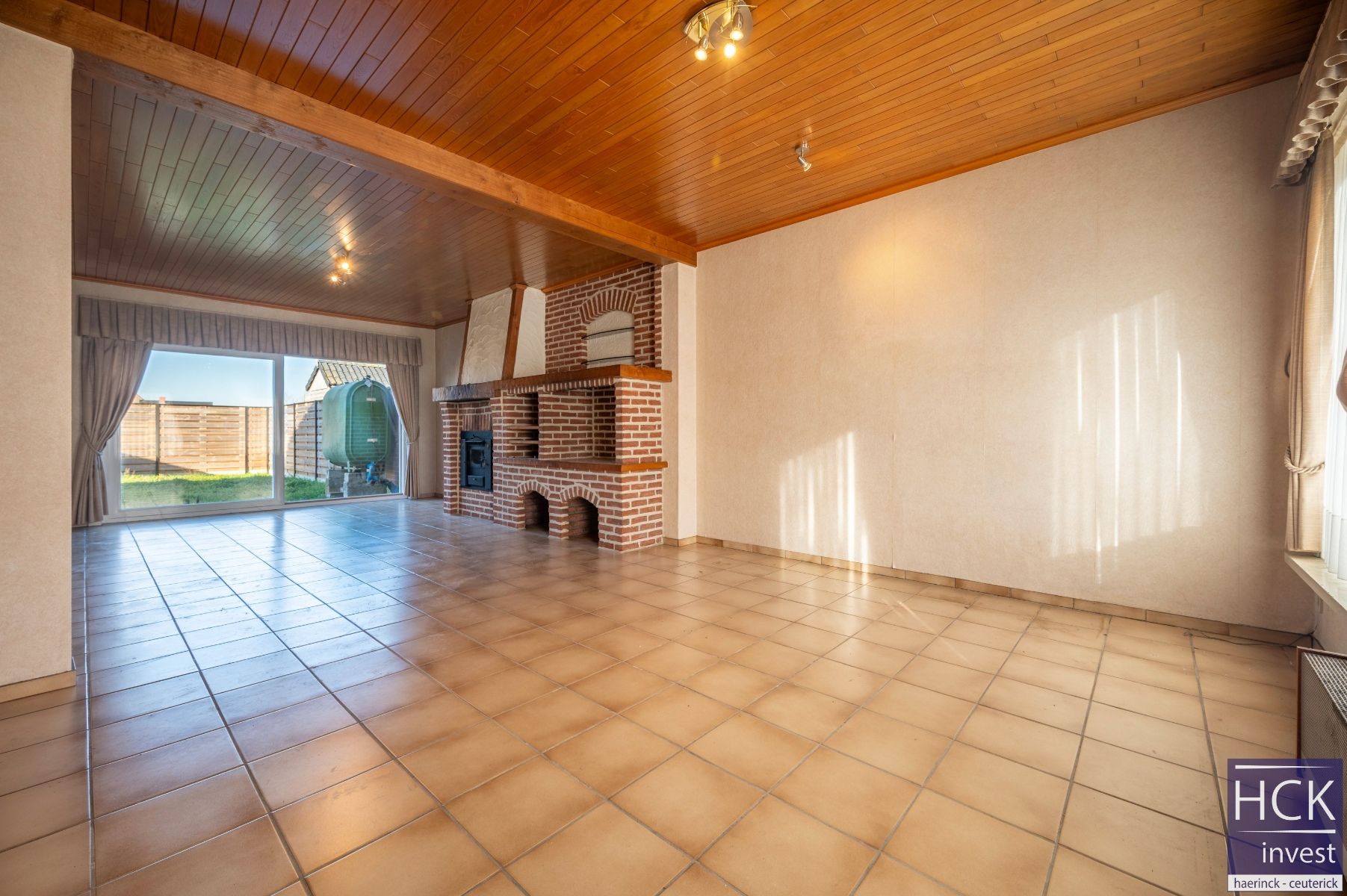 WAREGEM - Knappe hoekwoning in mooie bouwstijl op gunstige ligging! foto 6