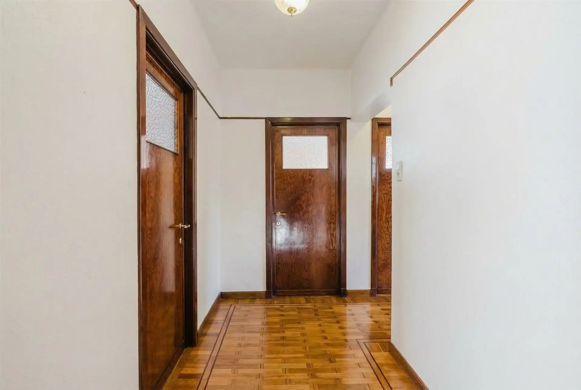 Ruime villa op mooi perceel! foto 10