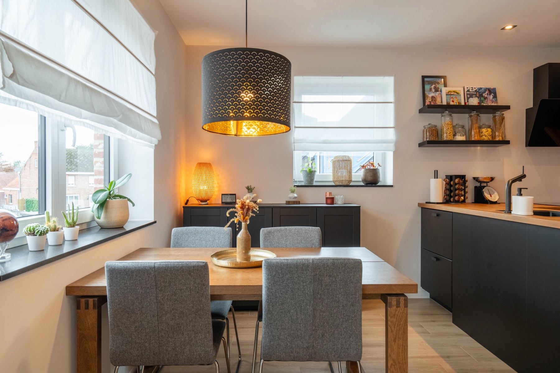 Recent en energiezuinig appartement in Heist-op-den-Berg!!! foto 3