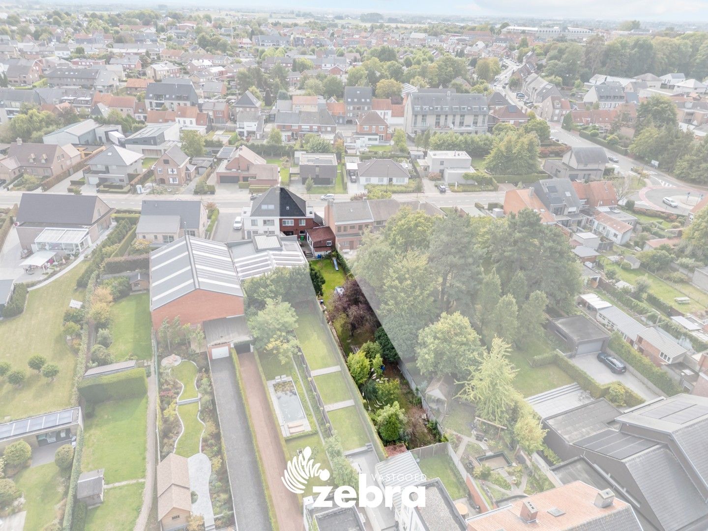 Ruime licht op te frissen woning met drie slaapkamers te Tielt! foto 26