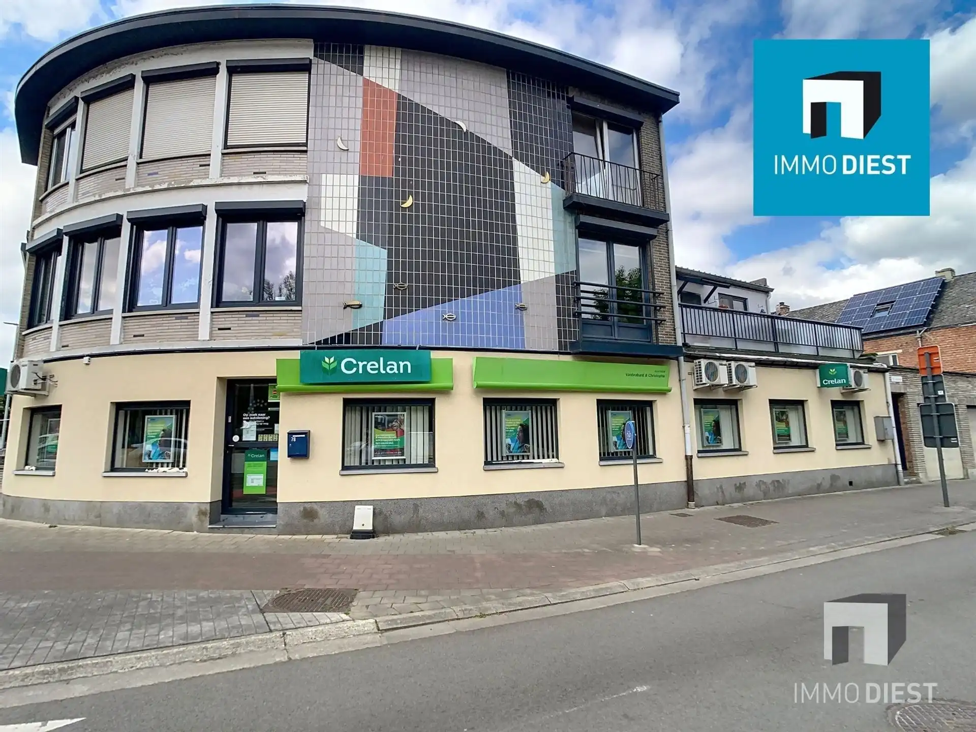 Gelijkvloers kantoorpand op strategische ligging  foto 2