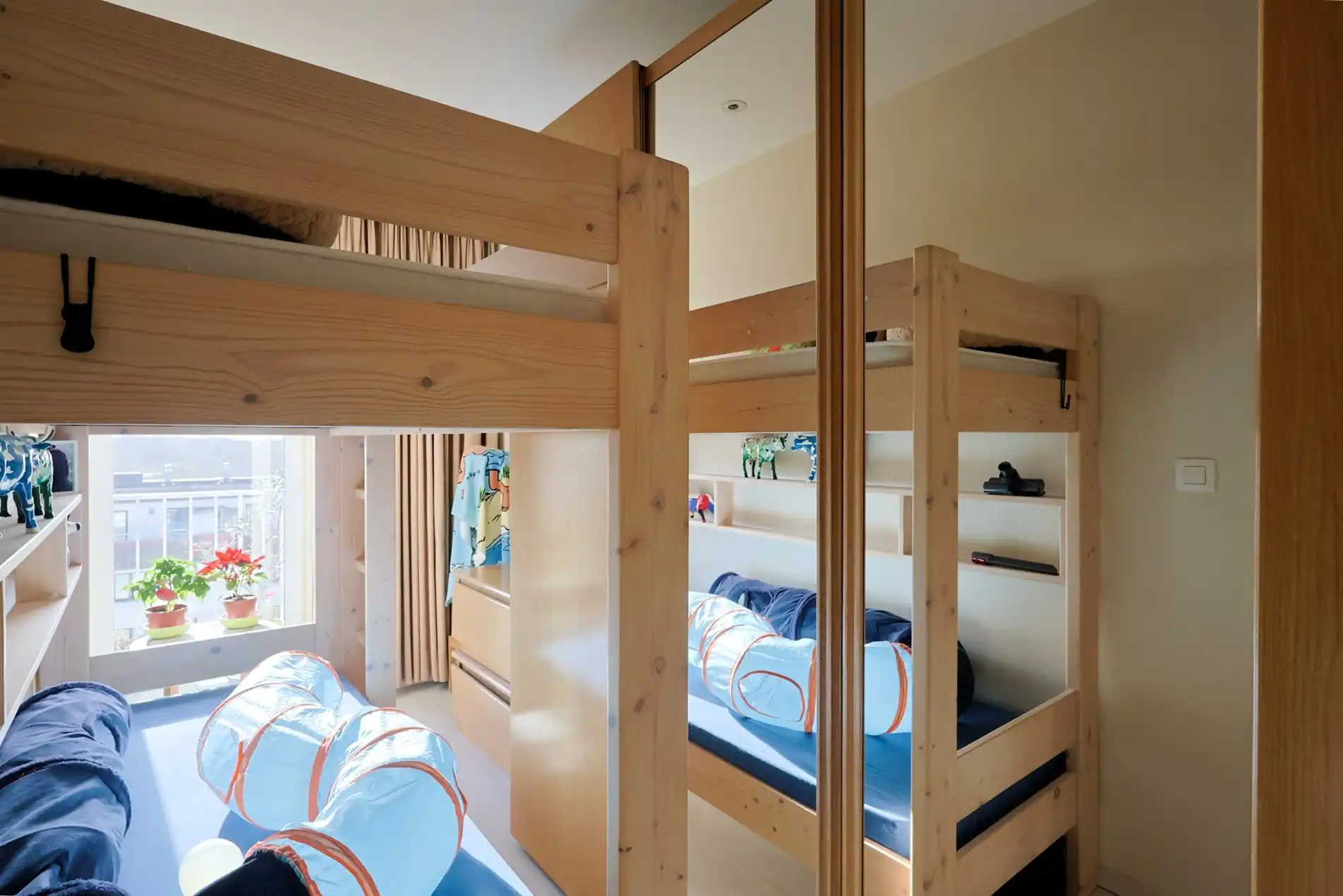 Modern appartement met 2 slaapkamers en parking te Oostduinkerke foto 10