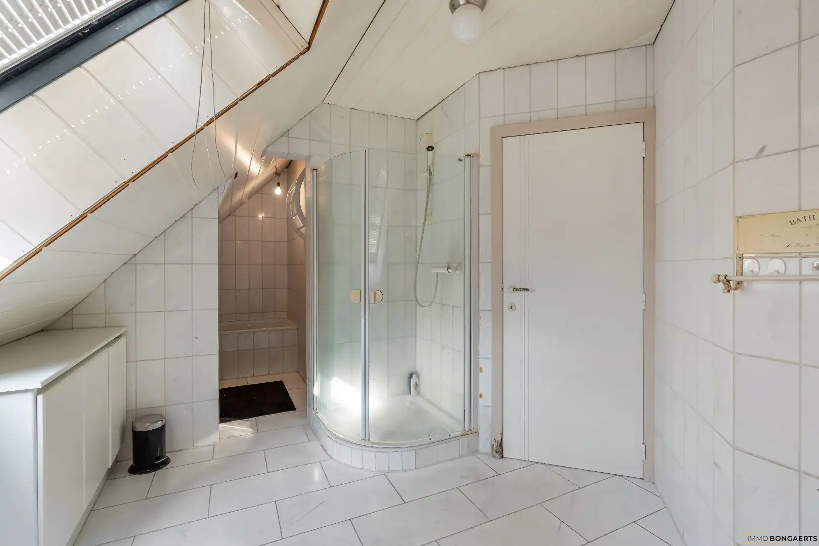 Ruime gezinswoning met 3 slaapkamers foto 24