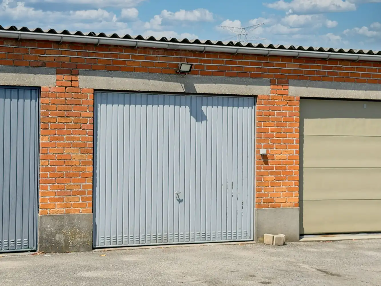 Instapklare gezinswoning (3 slpks) met tuin + 2x garage foto 18