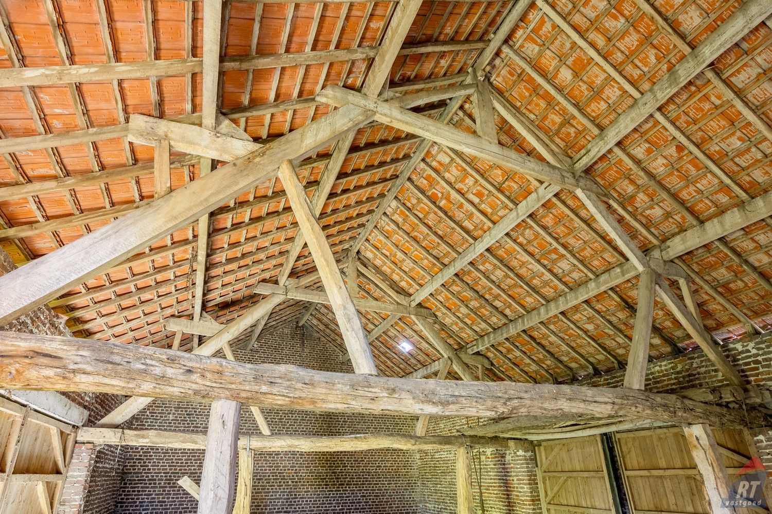Karaktervol pand met 20a77ca bouwgrond - unieke kans! foto 6
