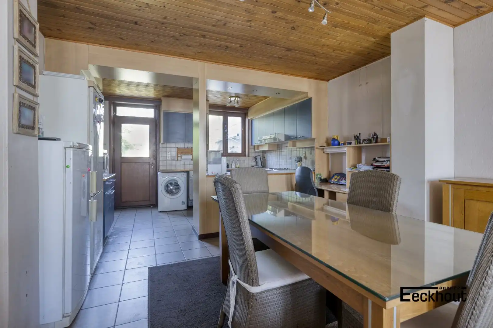 Voormalige pastoriewoning met grote, zonnige tuin op charmante ligging! foto 5