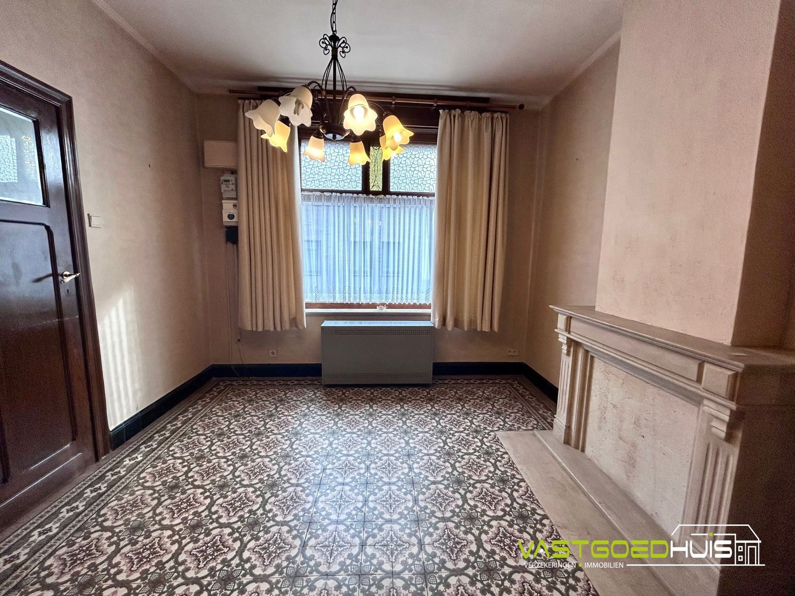 Karaktervolle gezinswoning met authentieke details in Ninove foto 8