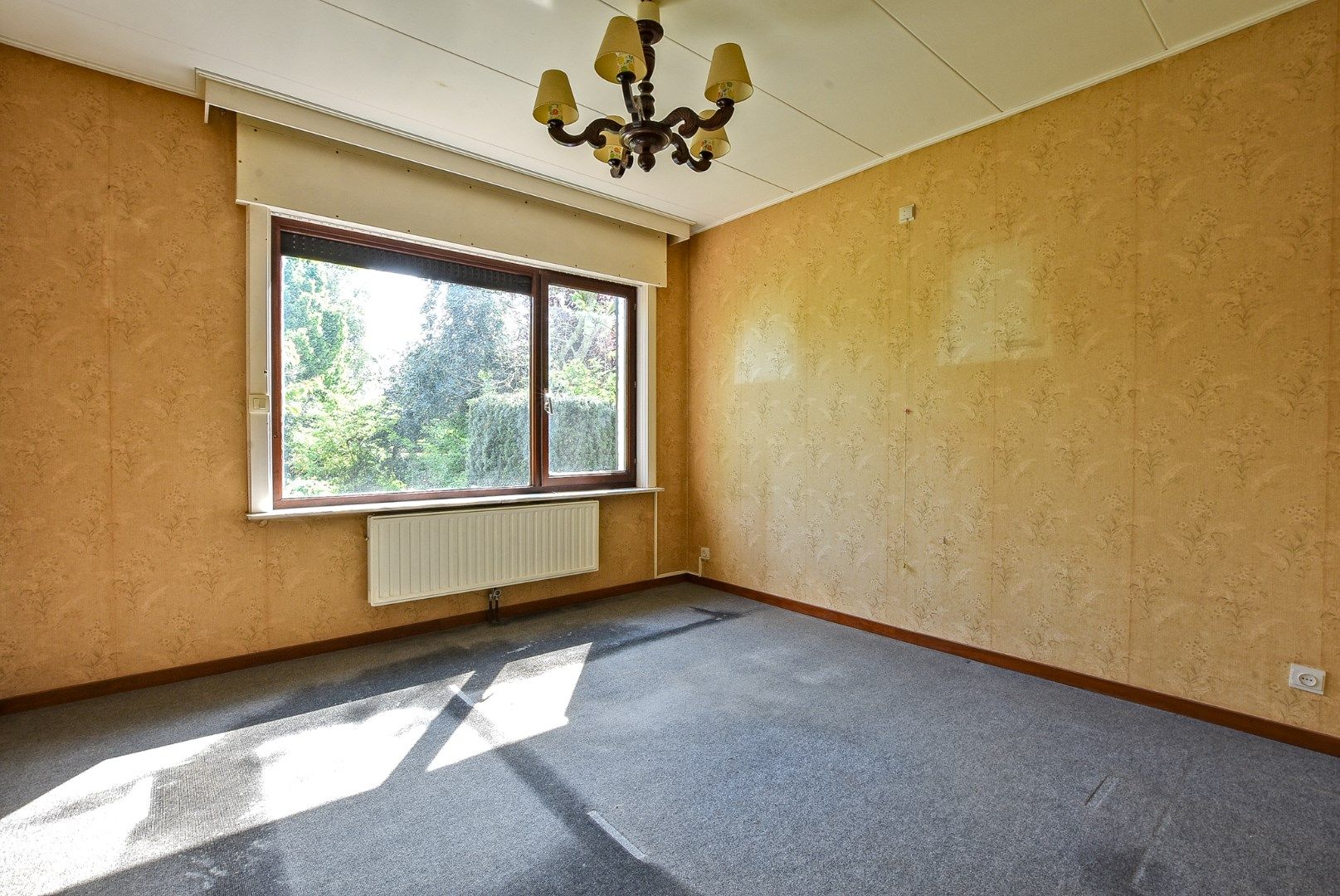 Gelijkvloers villa op 750m² in centrum Diksmuide! foto 8