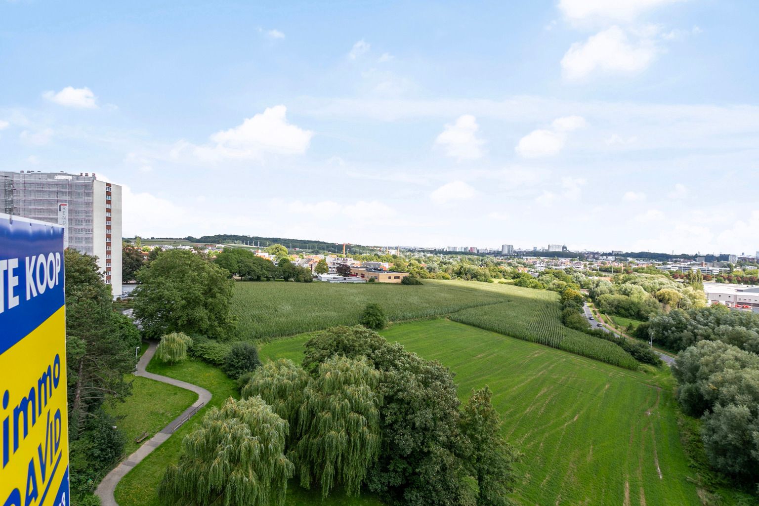 immo DAVID stelt voor: ruim 2 slaapkamer appartement foto 13