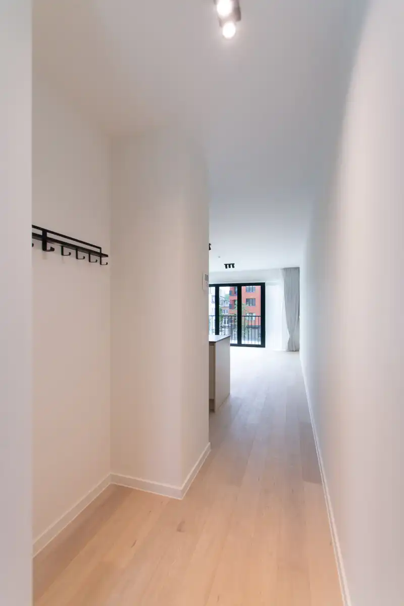 Lichtrijk nieuwbouwappartement met 2k en terras foto 19