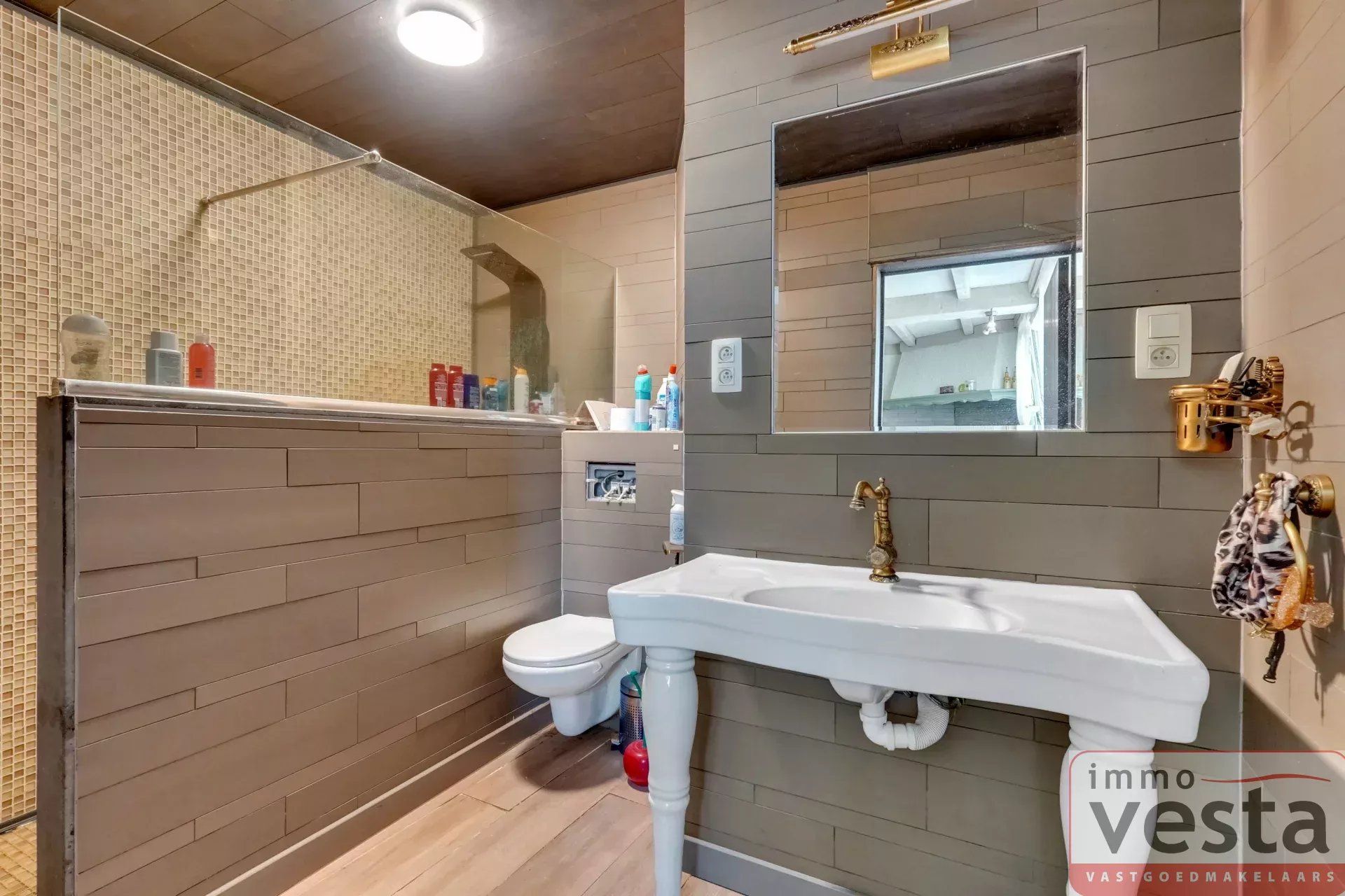 Ruime woning met rustige ligging foto 13