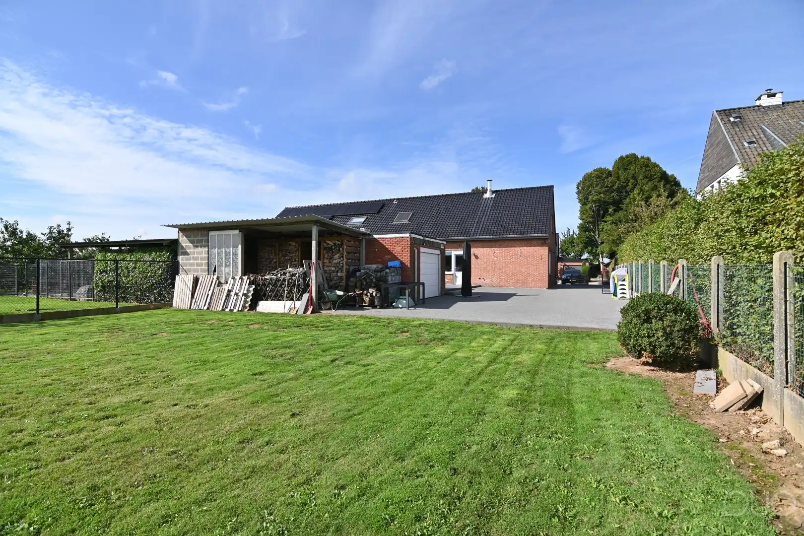 Landelijk genieten op een toplocatie in Haspengouw, recentelijk gerenoveerd en instapklaar! foto 34