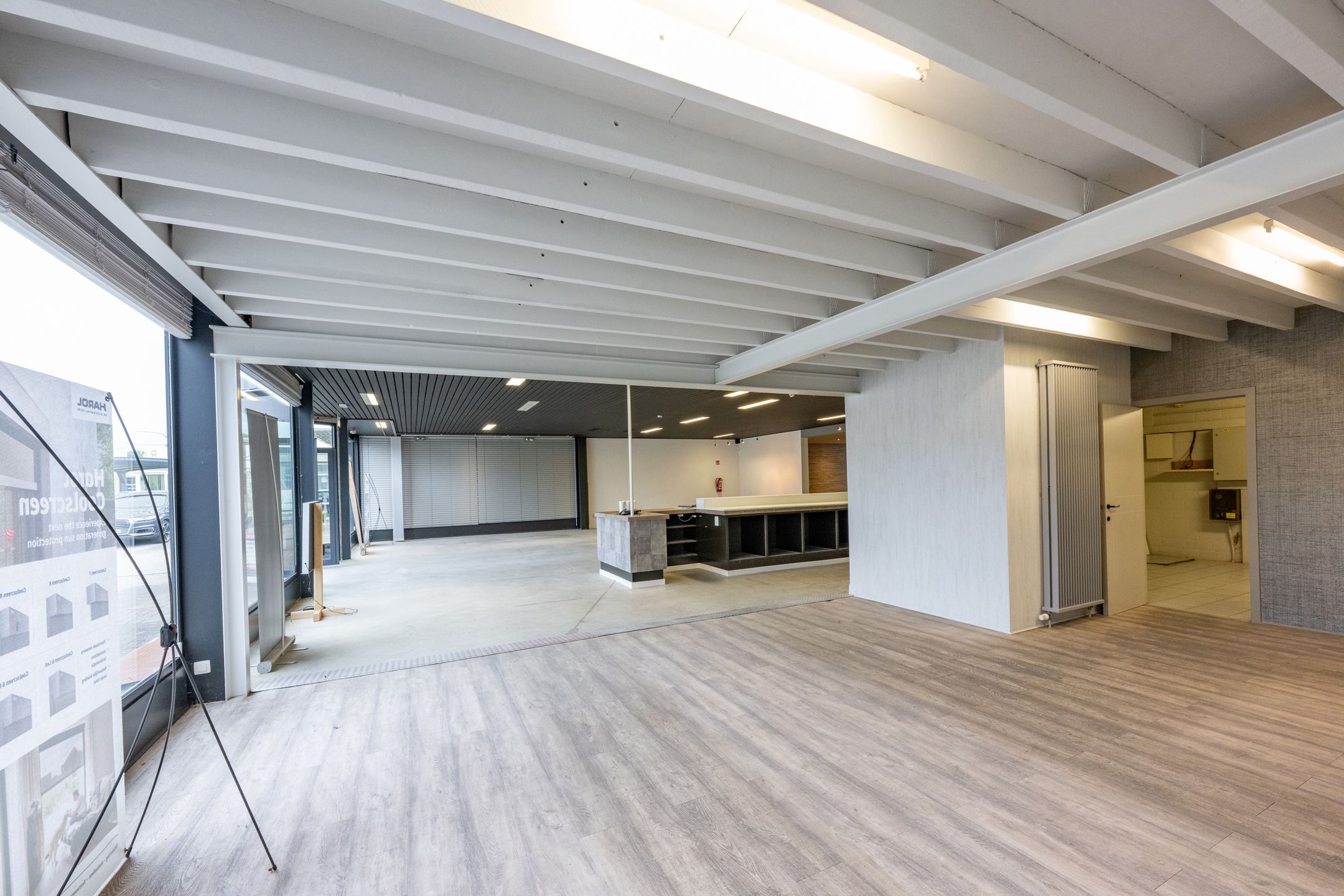 Commerciële ruimte te huur foto 9