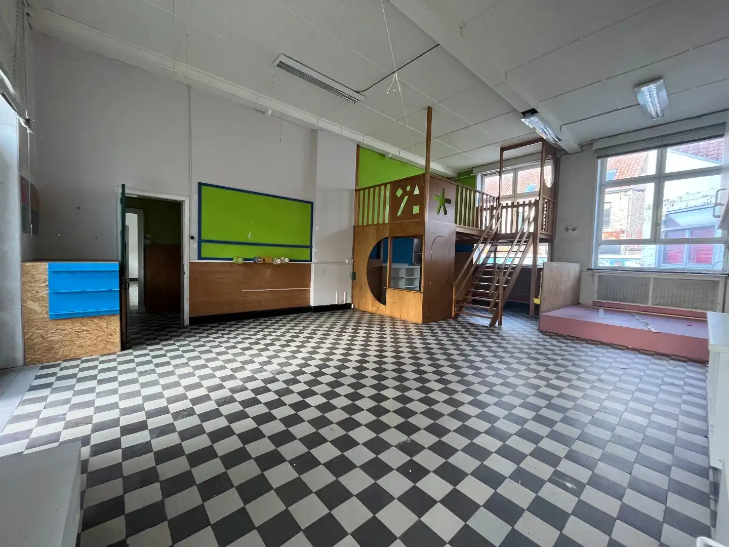 Bijzondere woning met potentieel in Damme centrum  foto 11