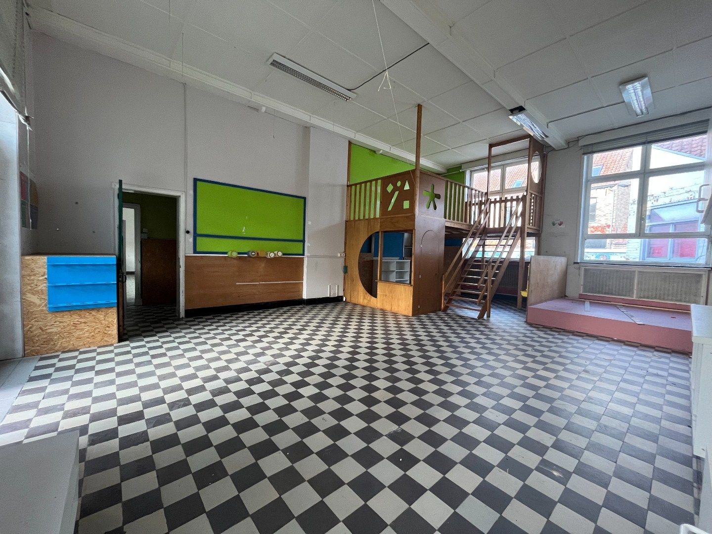 Bijzondere woning met potentieel in Damme centrum  foto 8