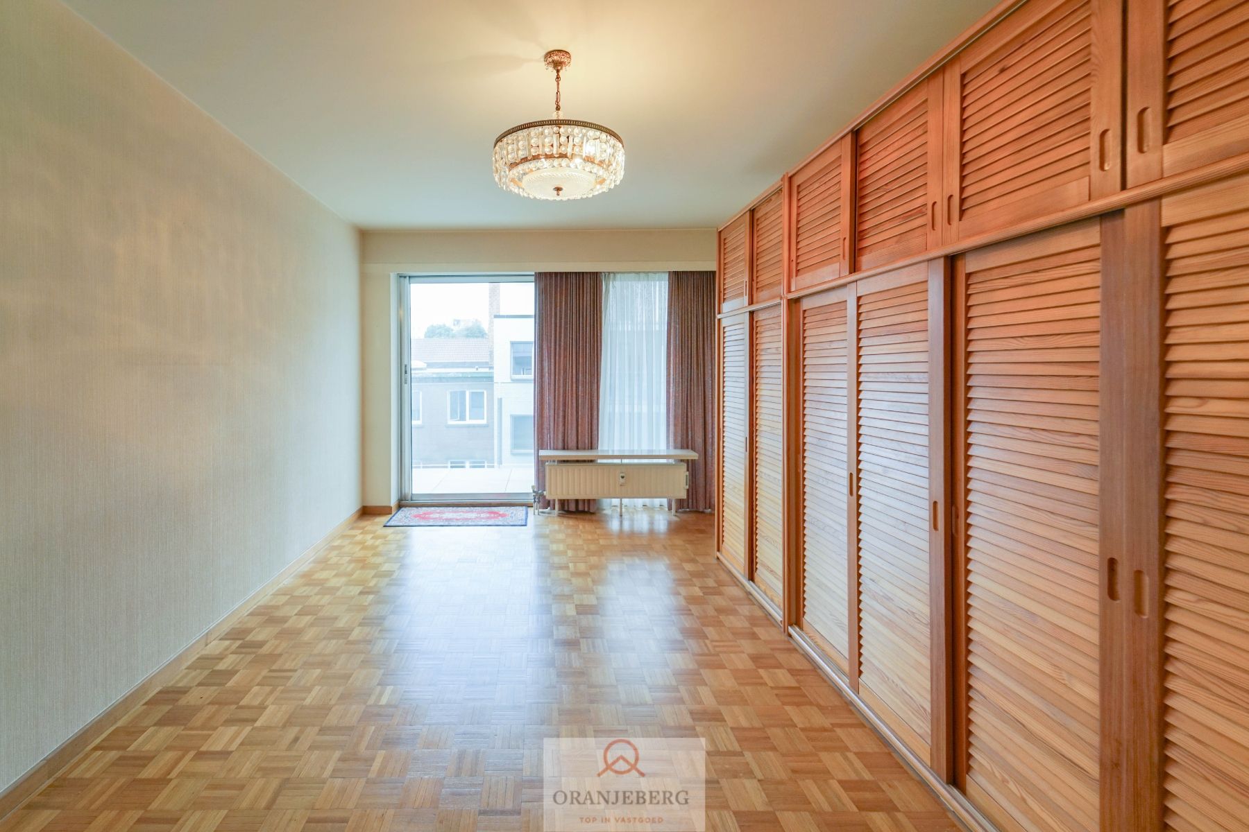 Ruim 2-slaapkamer appartement  (122 m²) vlakbij het Zuidpark! foto 14