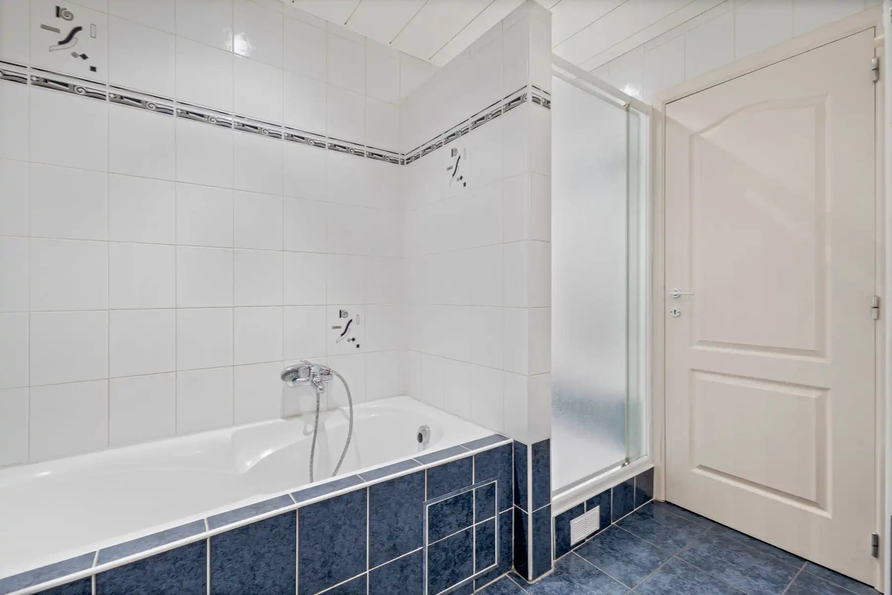 Gunstig gelegen woning met 3 slaapkamers foto 16
